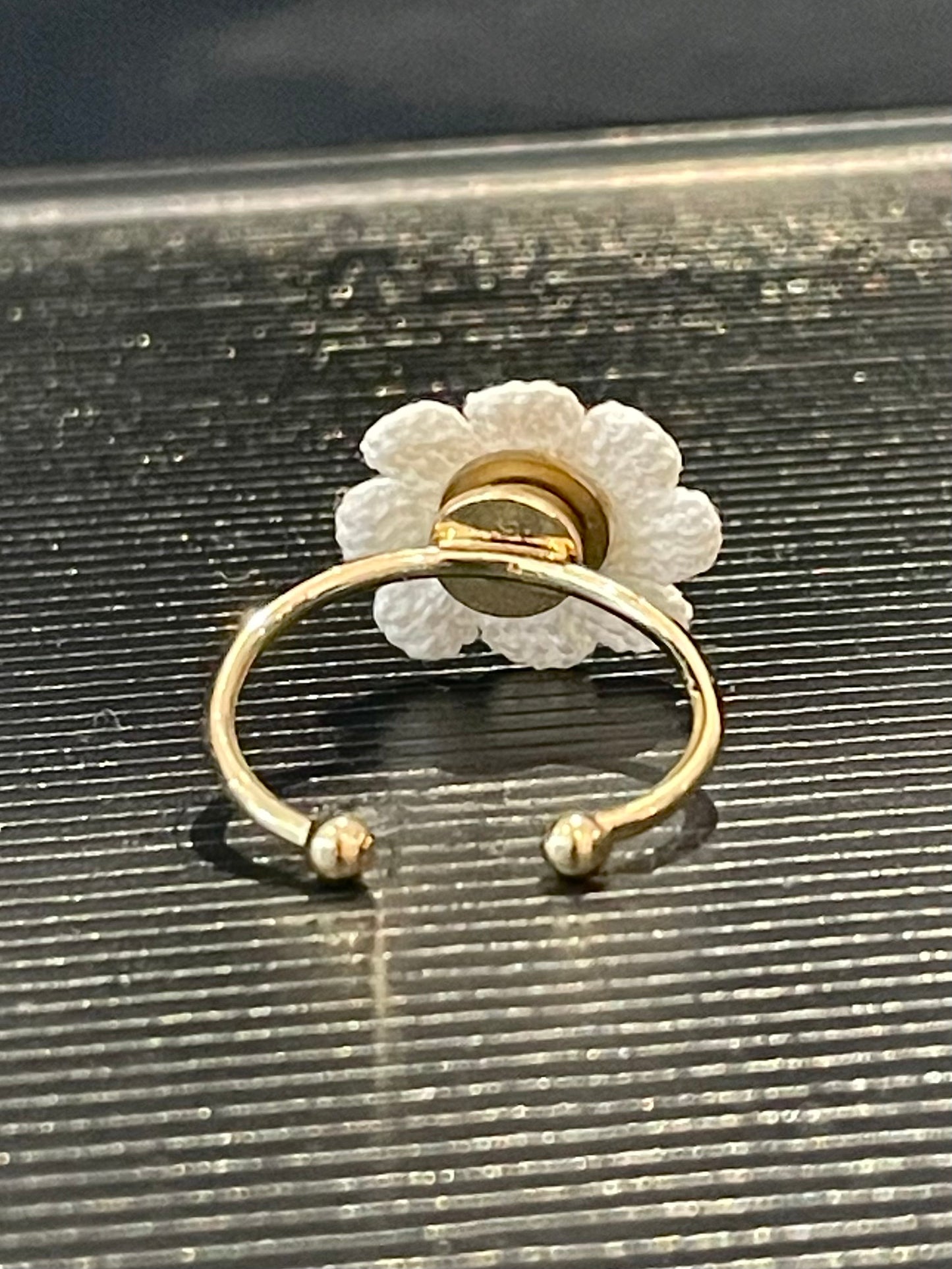 Daisy Ring