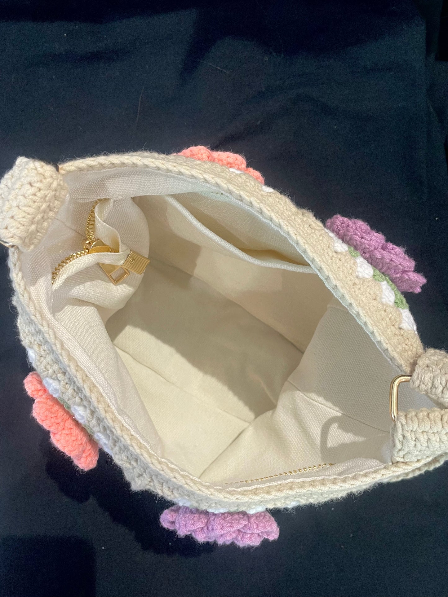 3D Daisy Shoulder Bag