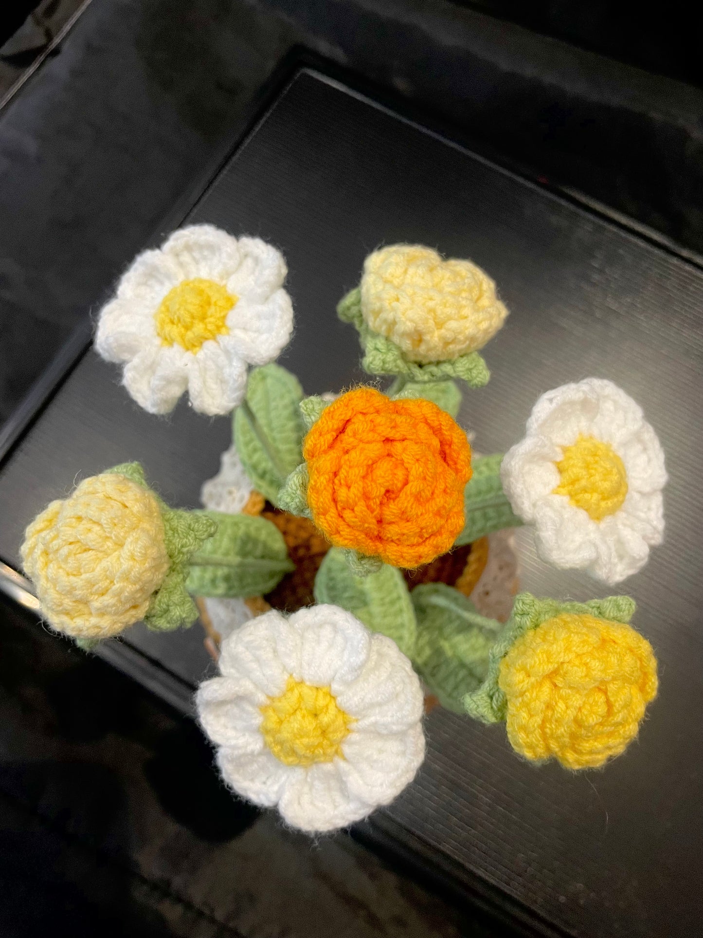 Rose & Daisy Pot
