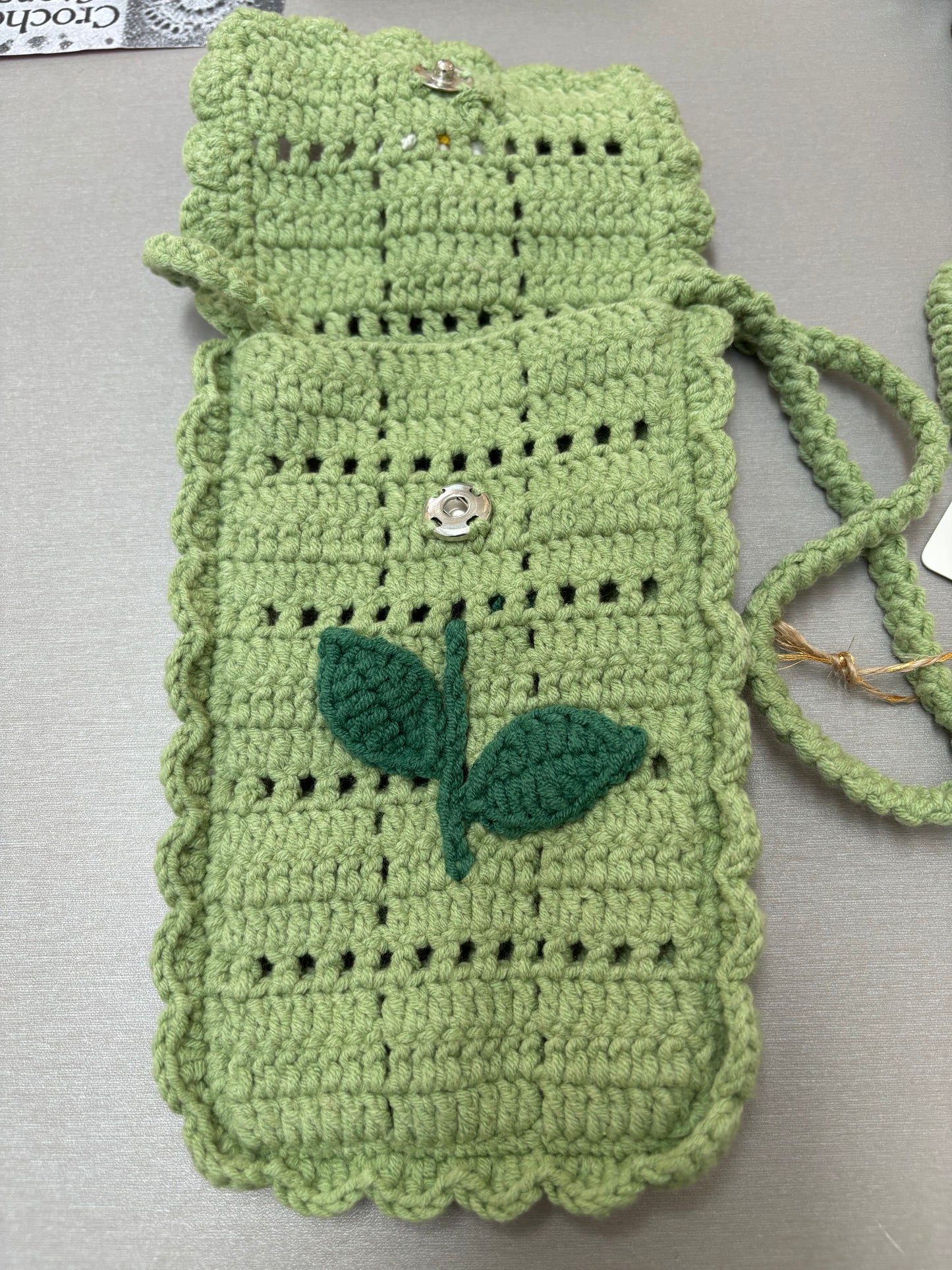 Hand-Crocheted Green Daisy Crossbody Bag - Shoulder Purse