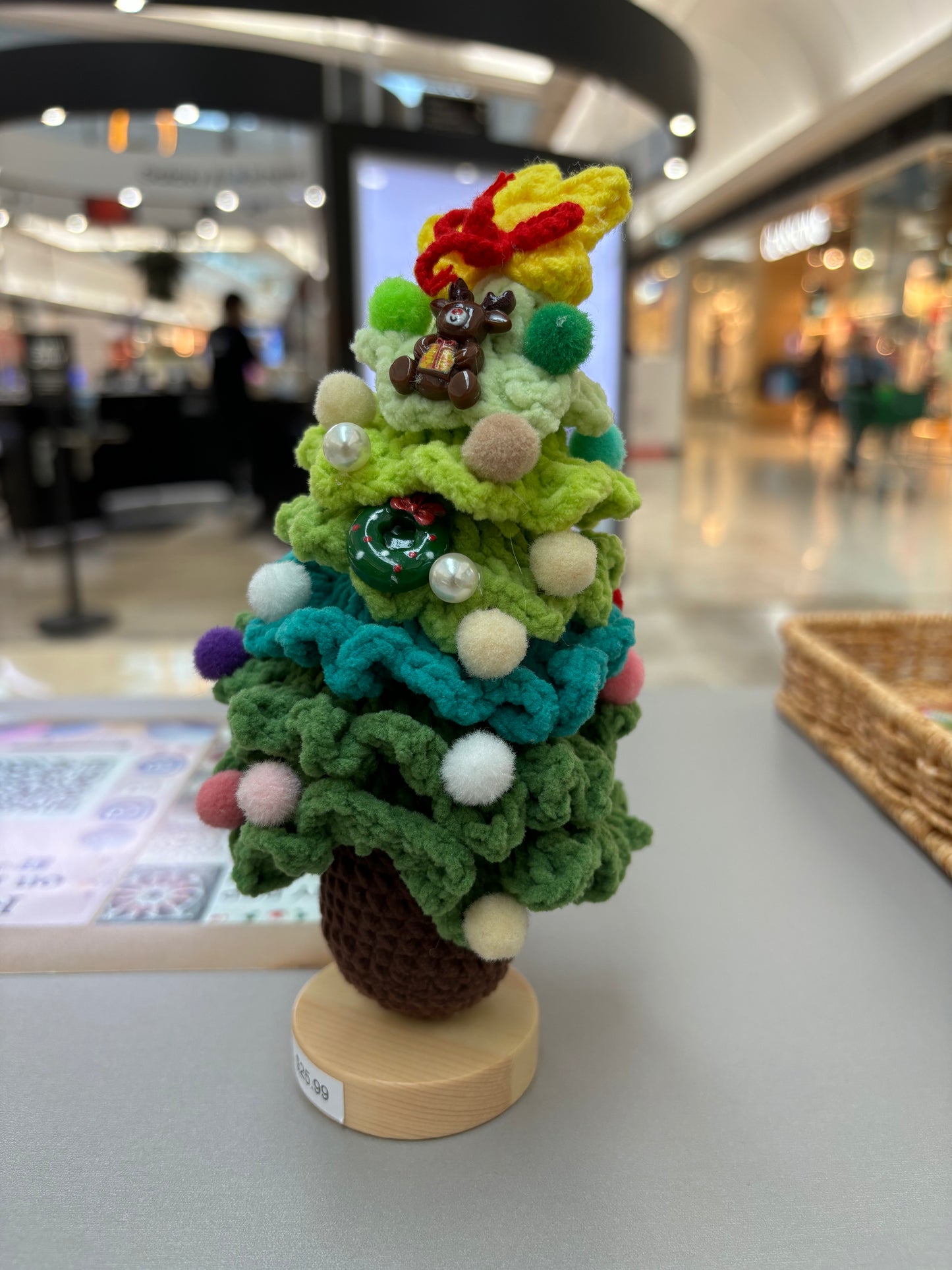 Hand-Crocheted Christmas Tree with Wooden Base – Festive Decoration