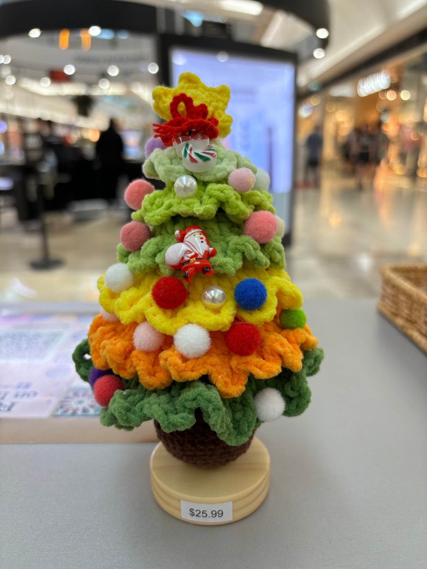 Hand-Crocheted Christmas Tree with Wooden Base – Festive Decoration