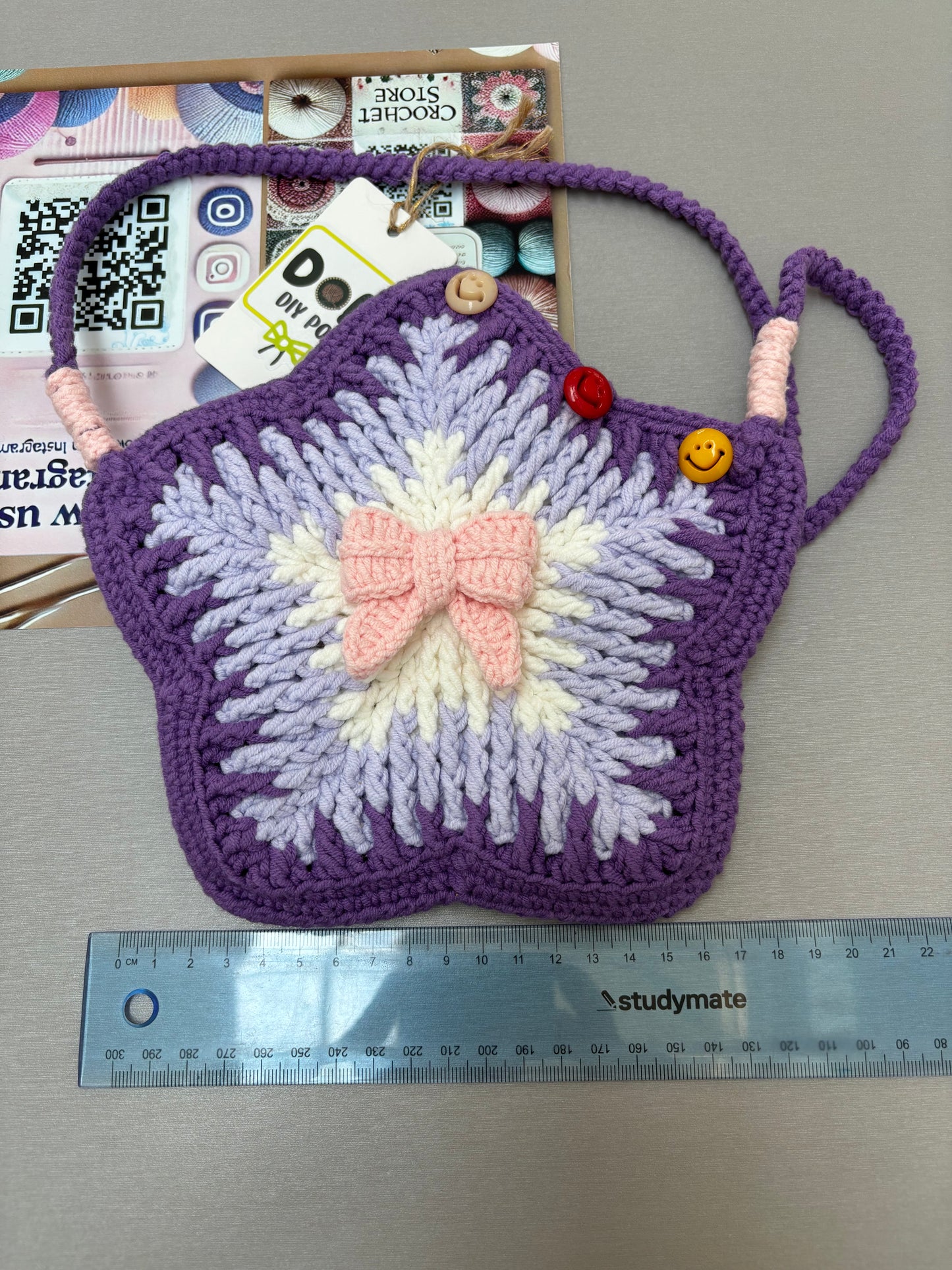 Hand-Crocheted Star-Shaped Shoulder Bag