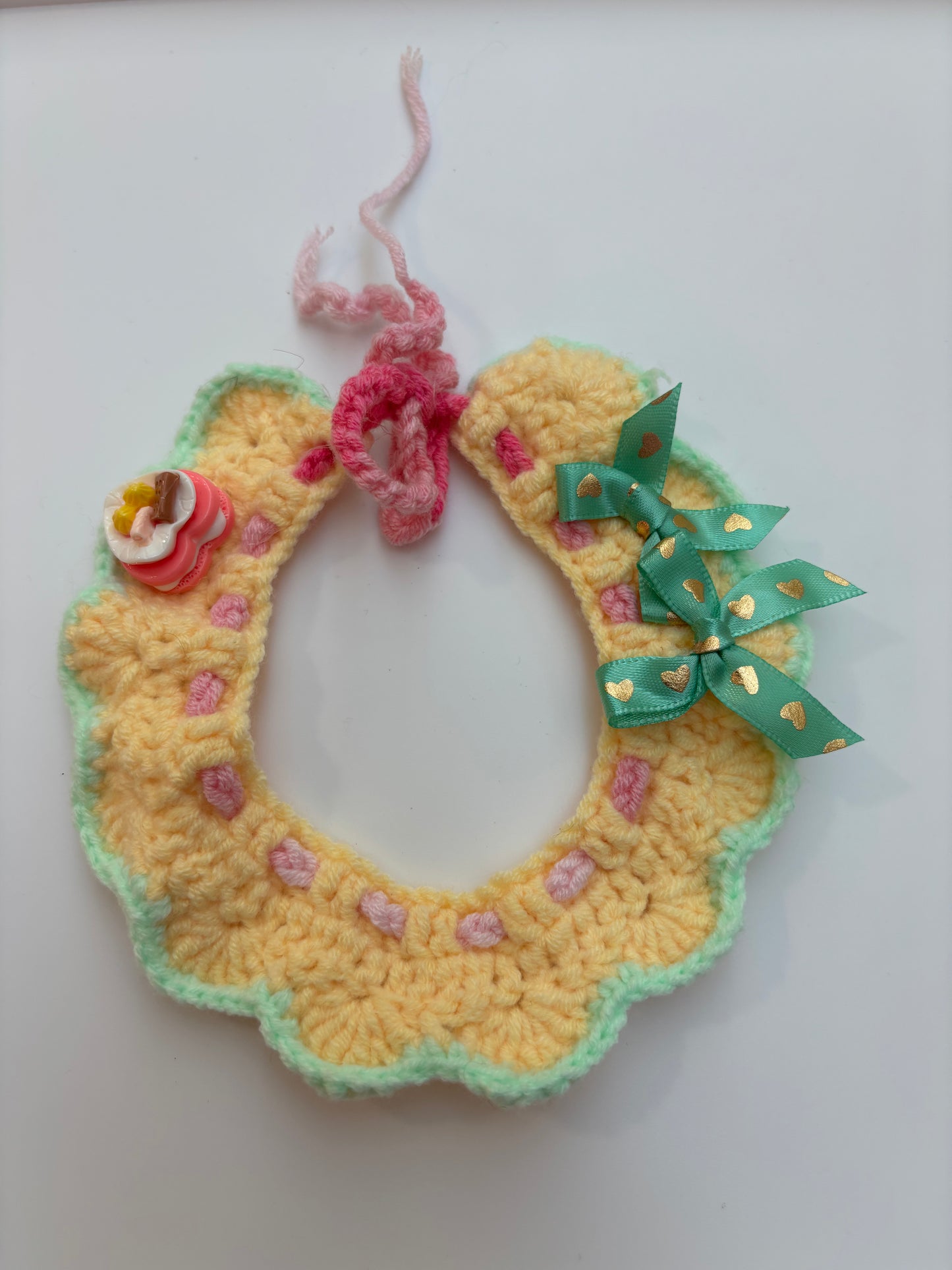 Handmade Crochet Pet Collar – Adorable and Adjustable