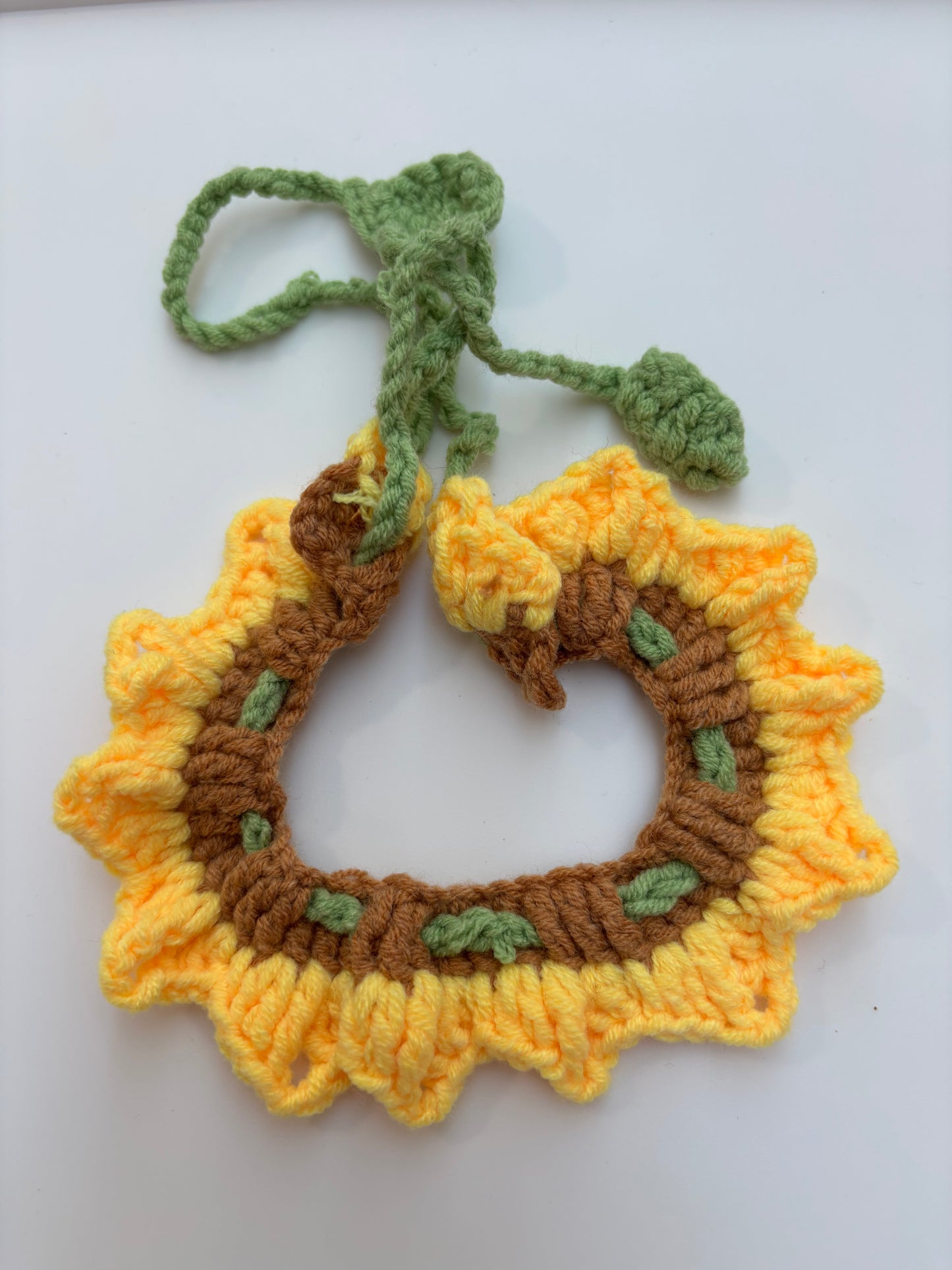 Handmade Crochet Pet Collar – Adorable and Adjustable