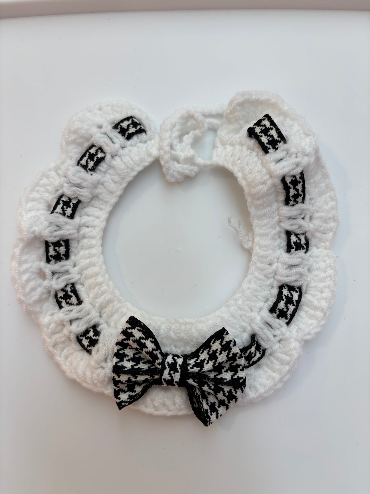 Handmade Crochet Pet Collar – Adorable and Adjustable