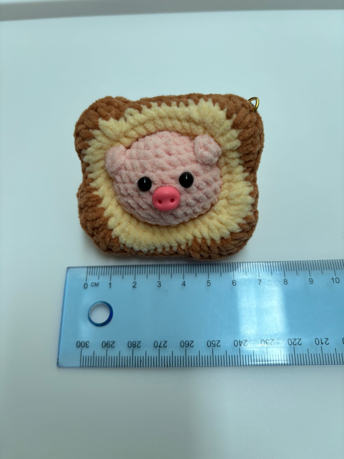 Crochet Animal Keychain - Cute Bread Design