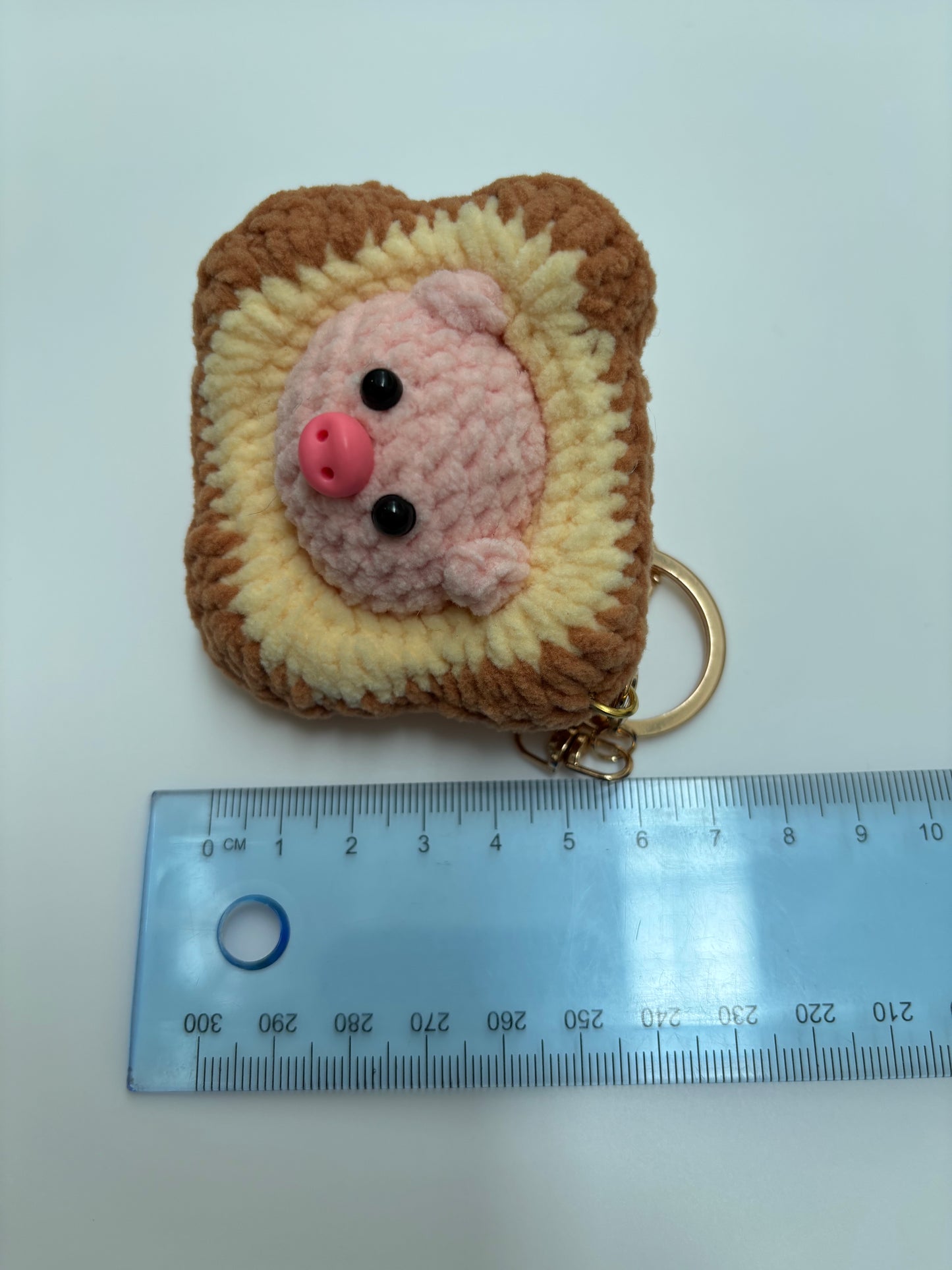 Crochet Animal Keychain - Cute Bread Design
