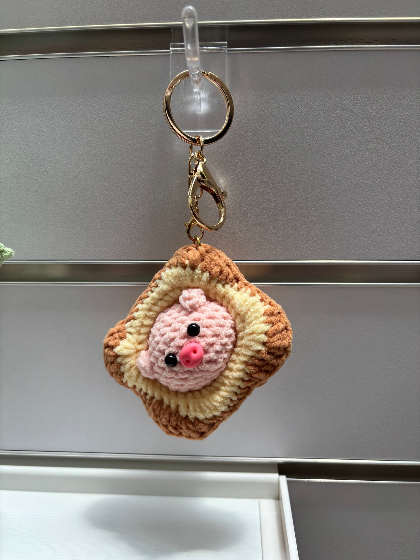 Crochet Animal Keychain - Cute Bread Design