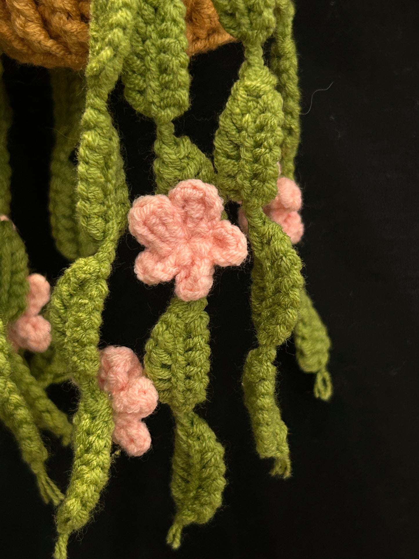 Hanging Leaf & Flower Basket
