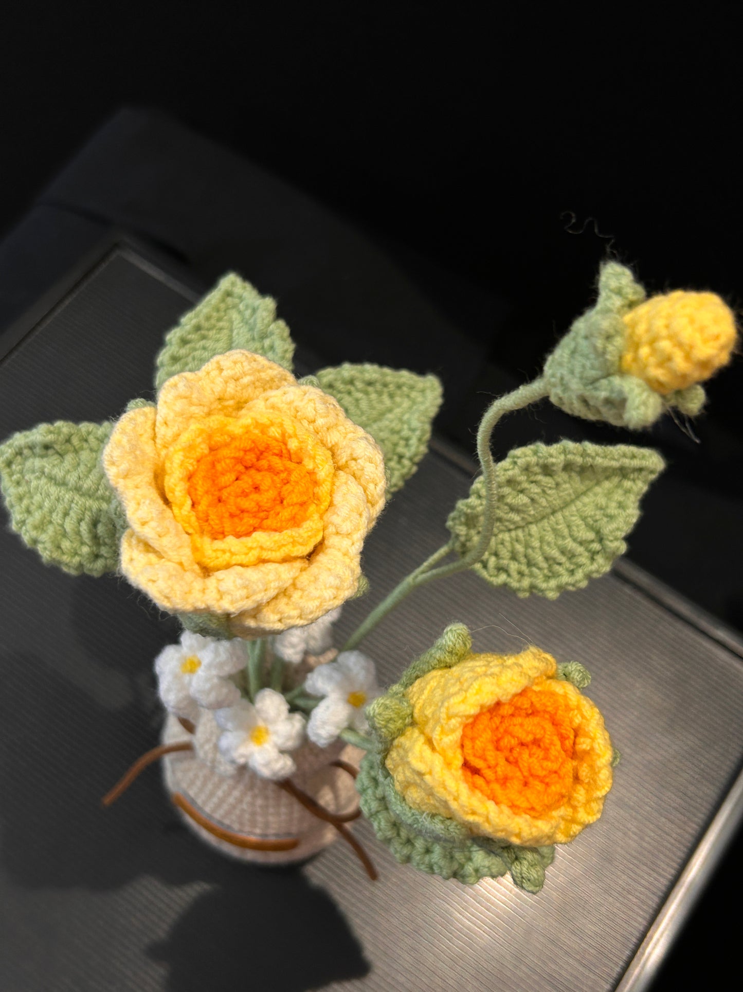 Rose Vase (with Bud & White Flowers)