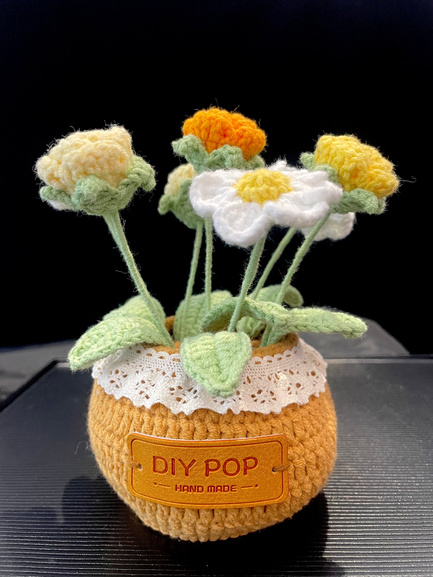 Rose & Daisy Pot