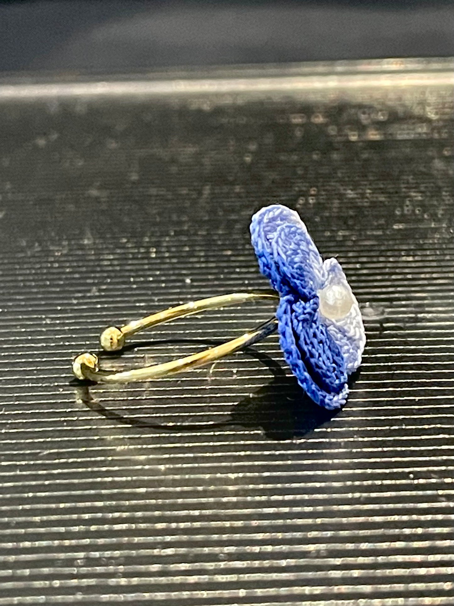 Three-Petal Flower Ring