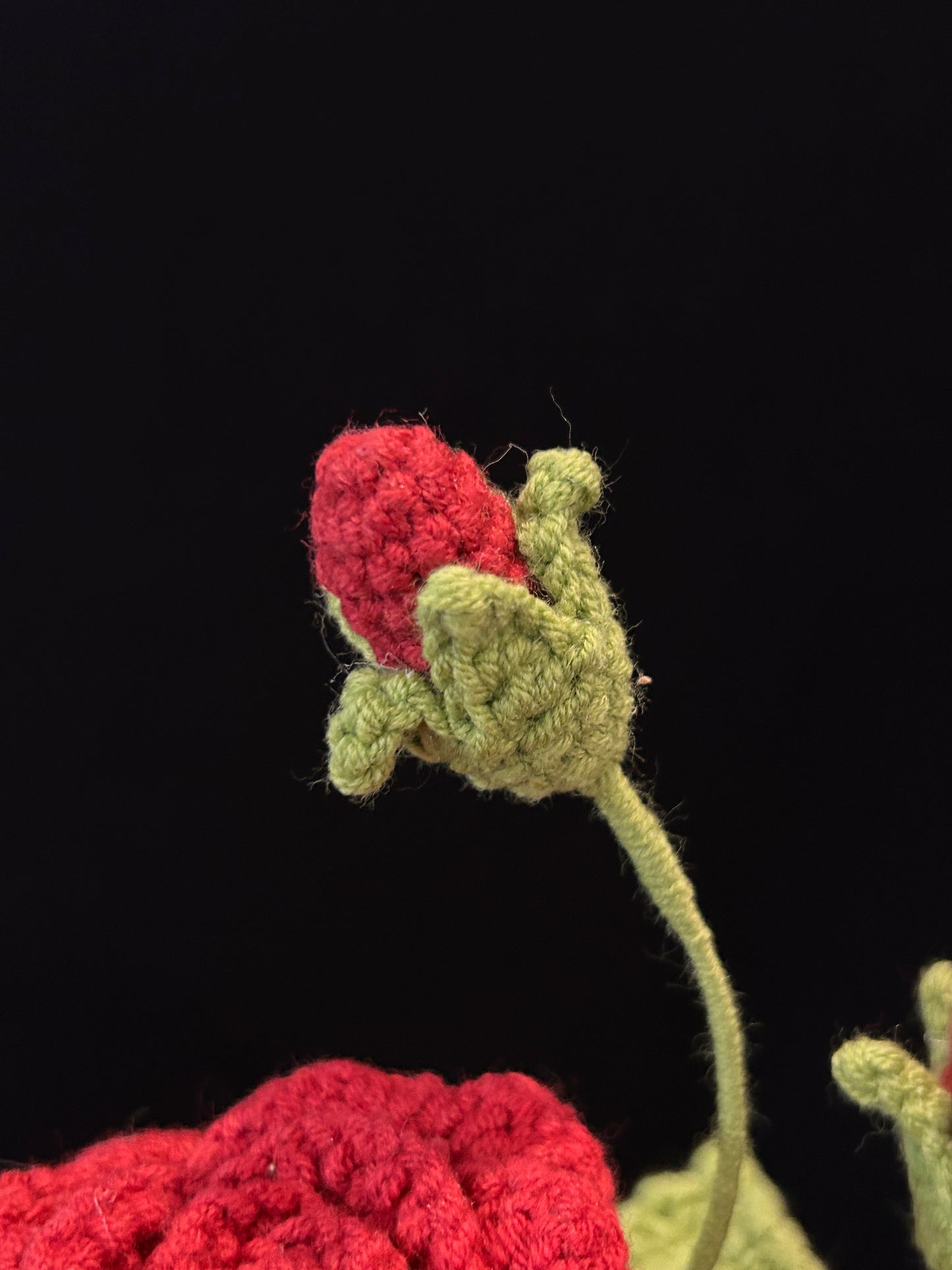 Rose Vase (with Bud)