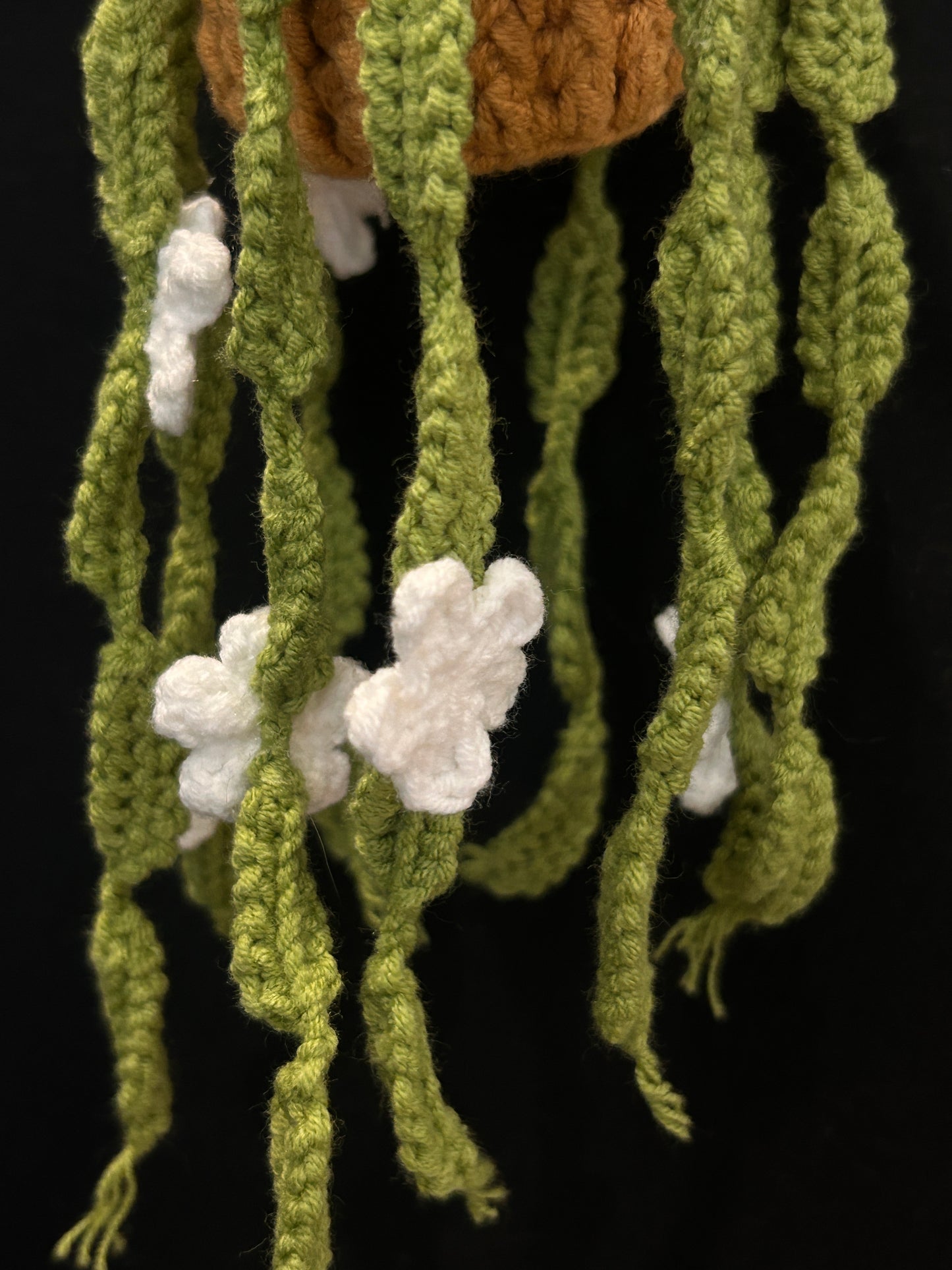 Hanging Leaf & Flower Basket
