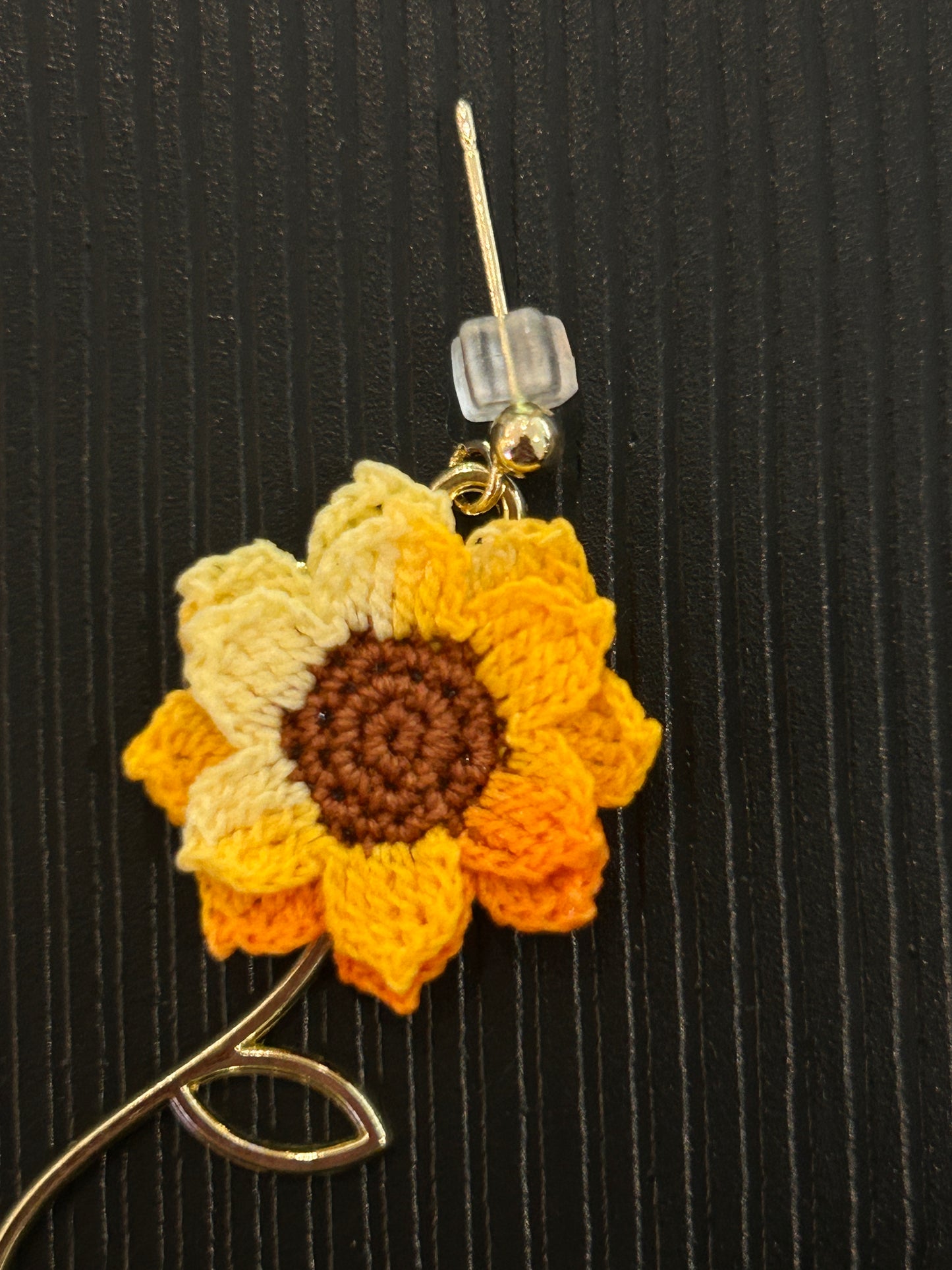 Sunflower Earrings (Curly)