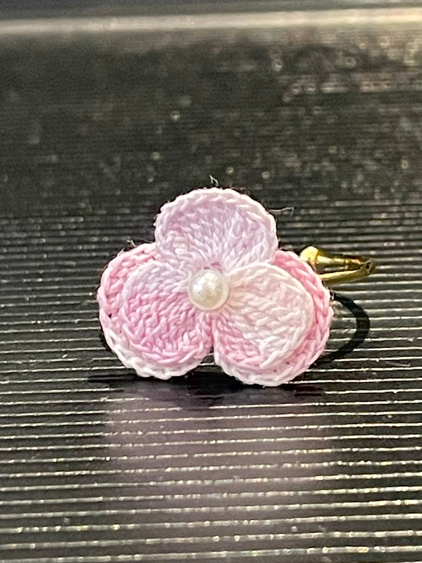 Three-Petal Flower Ring