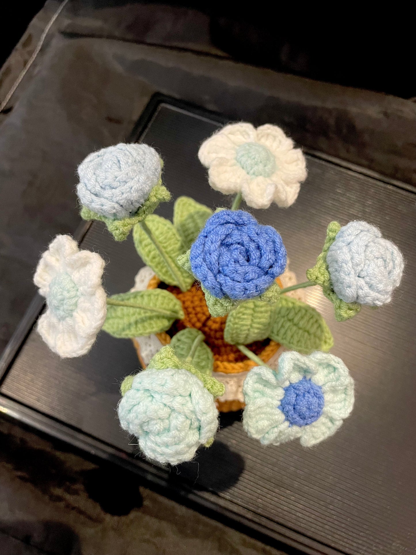 Rose & Daisy Pot