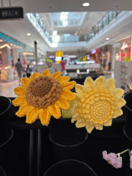 handmade crochet sunflower