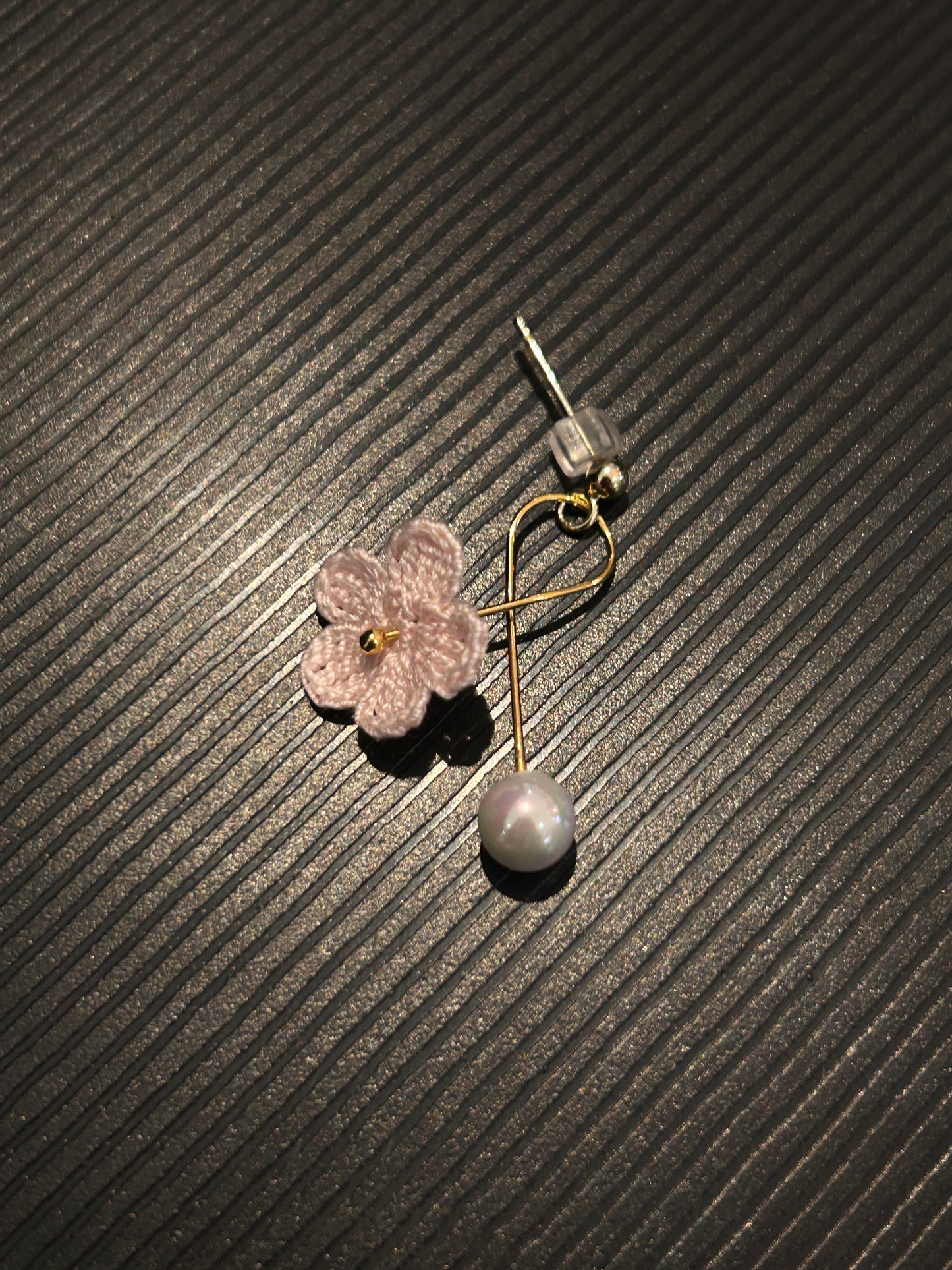 Five-Petal Flower Earrings (Spiral)