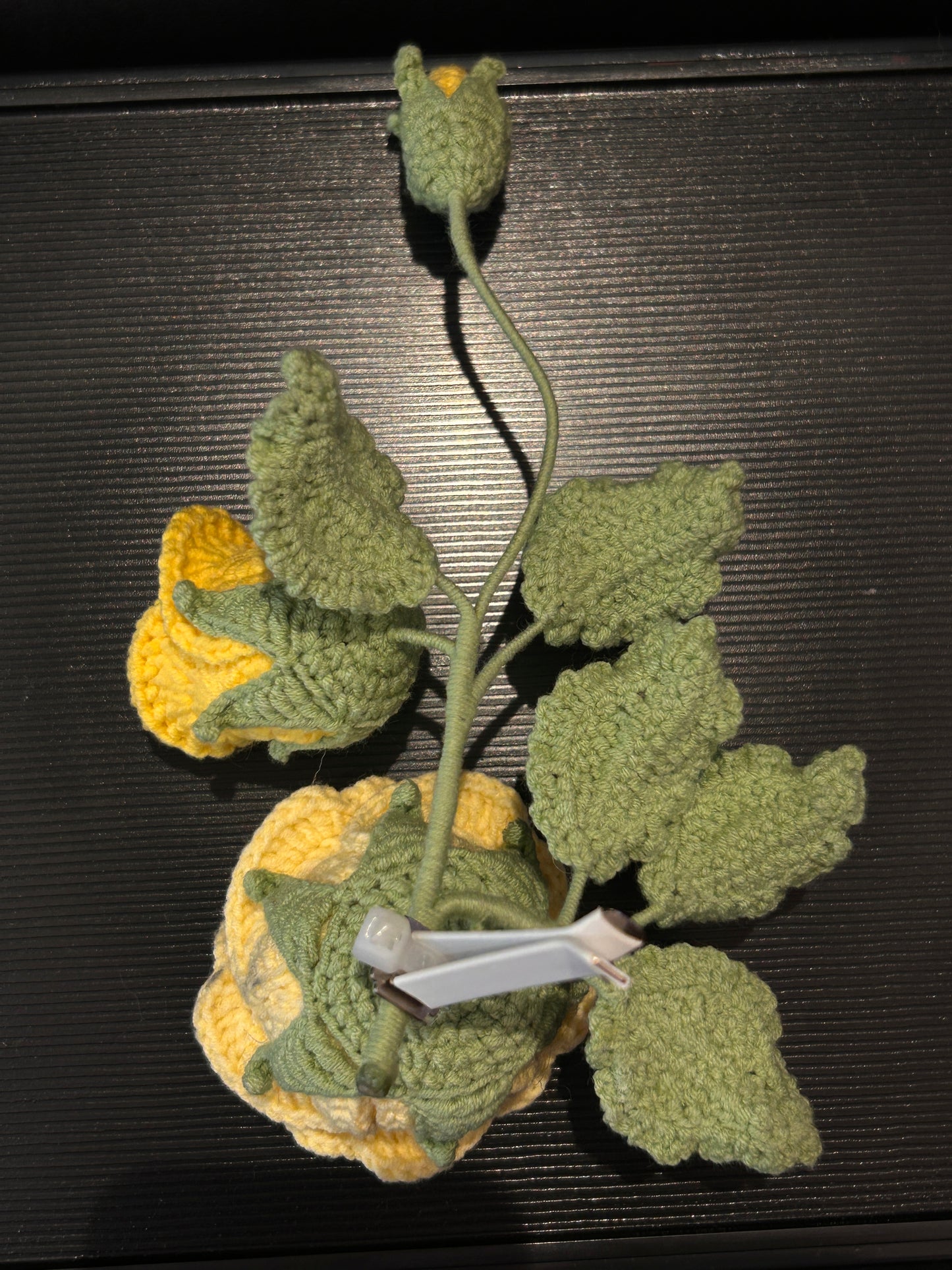 Double Roses with Bud Car Bouquet