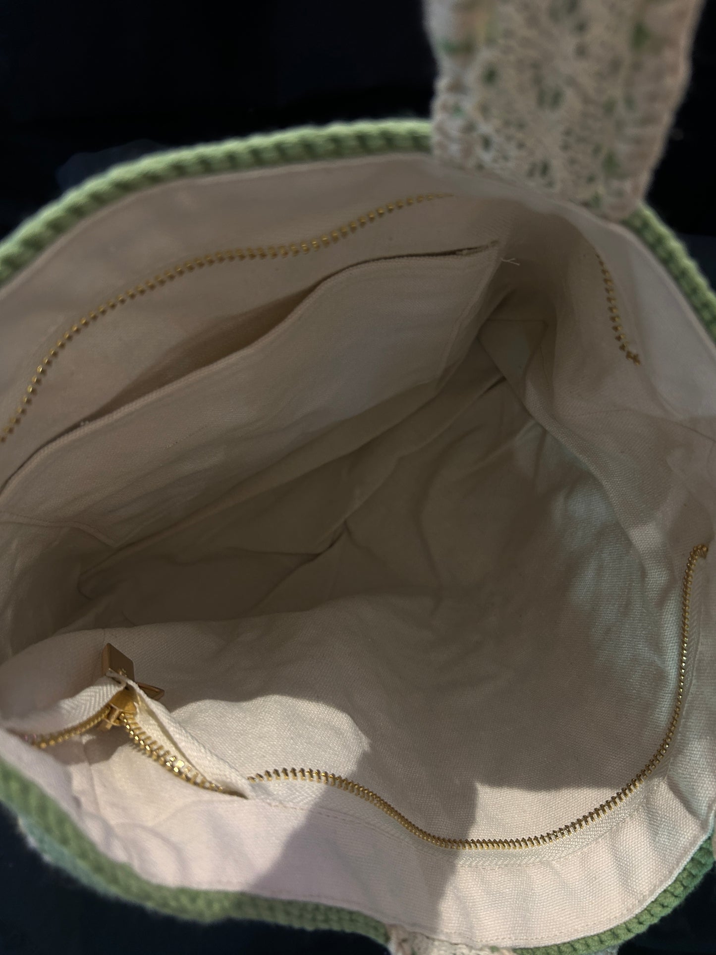 Blooming Sunflowers Shoulder Bag