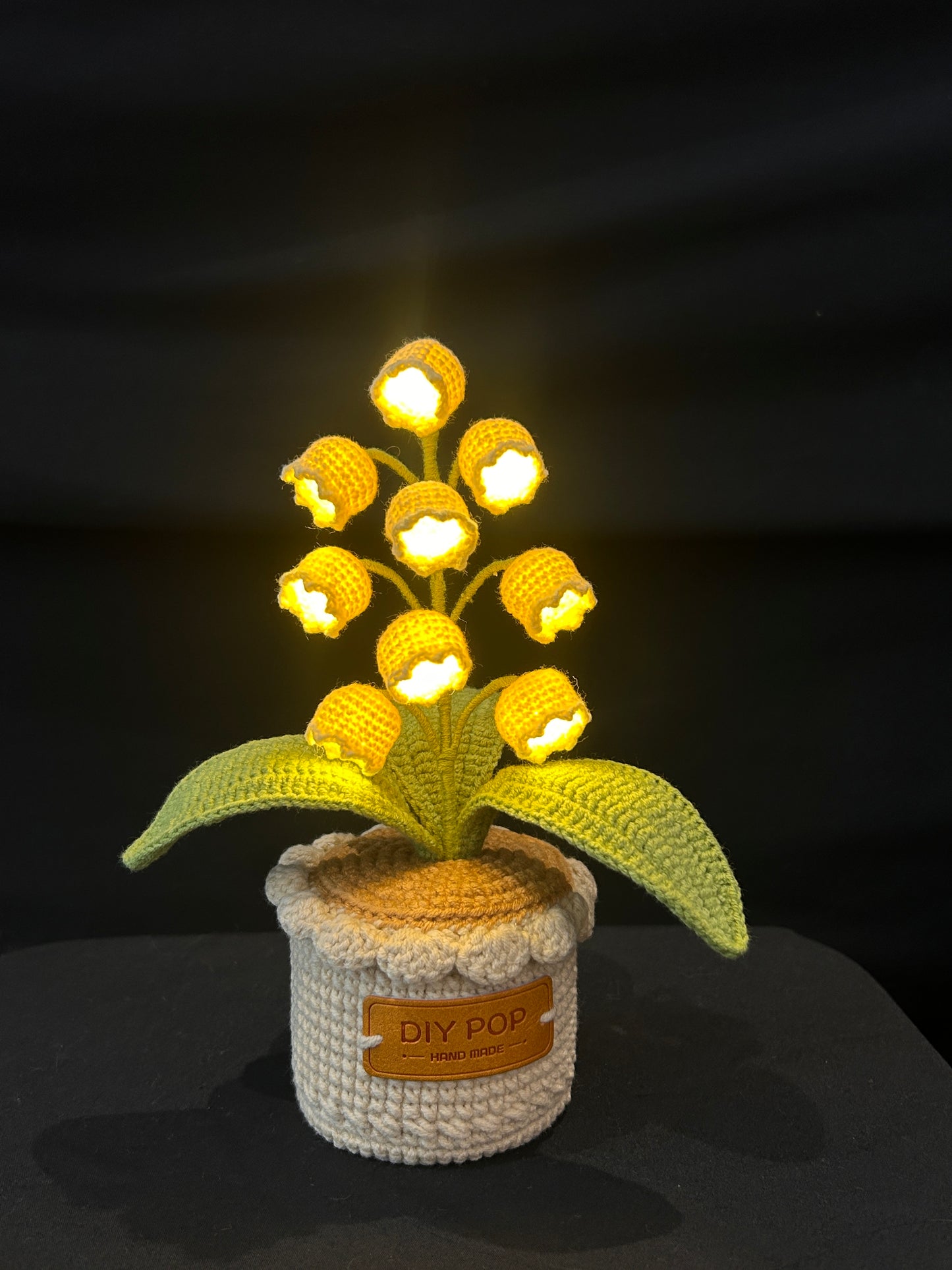 Lily of the Valley Pot Lamp