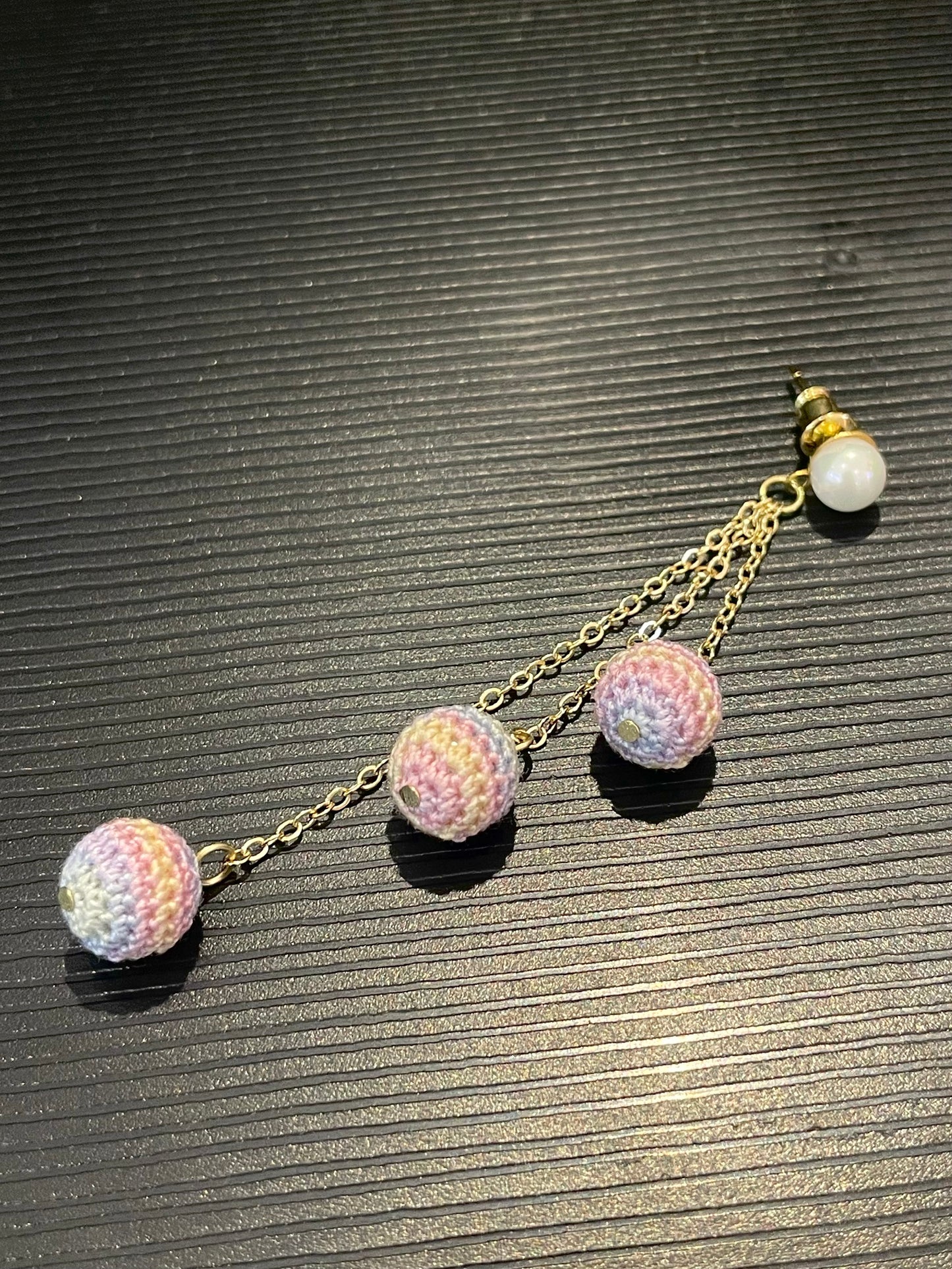 Ball Earrings (Chain)