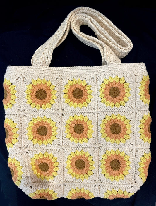 Handmade Crochet Shoulder Bag —— Sunflower