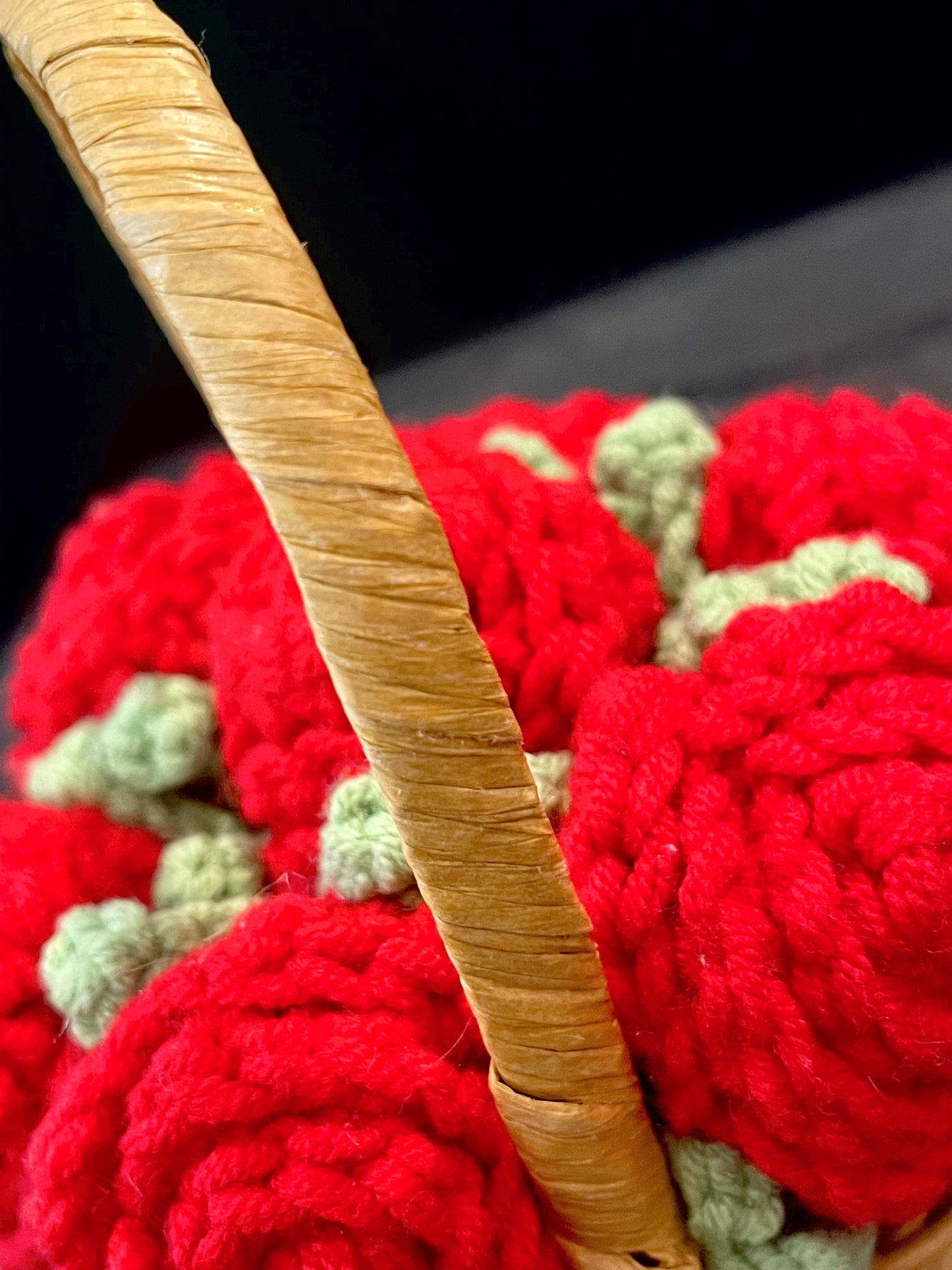 Flower Basket (Rose/Sunflower)