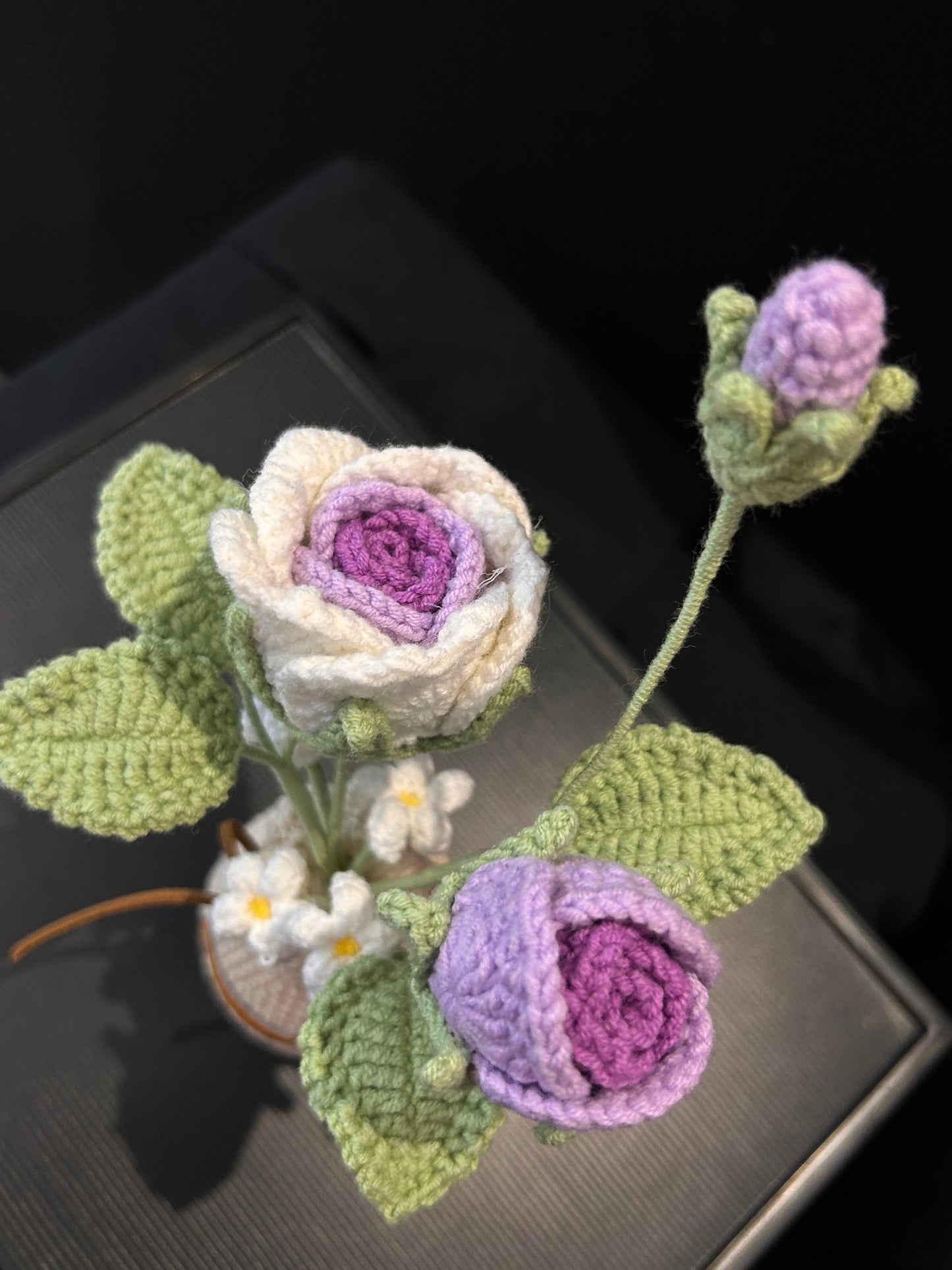 Rose Vase (with Bud & White Flowers)