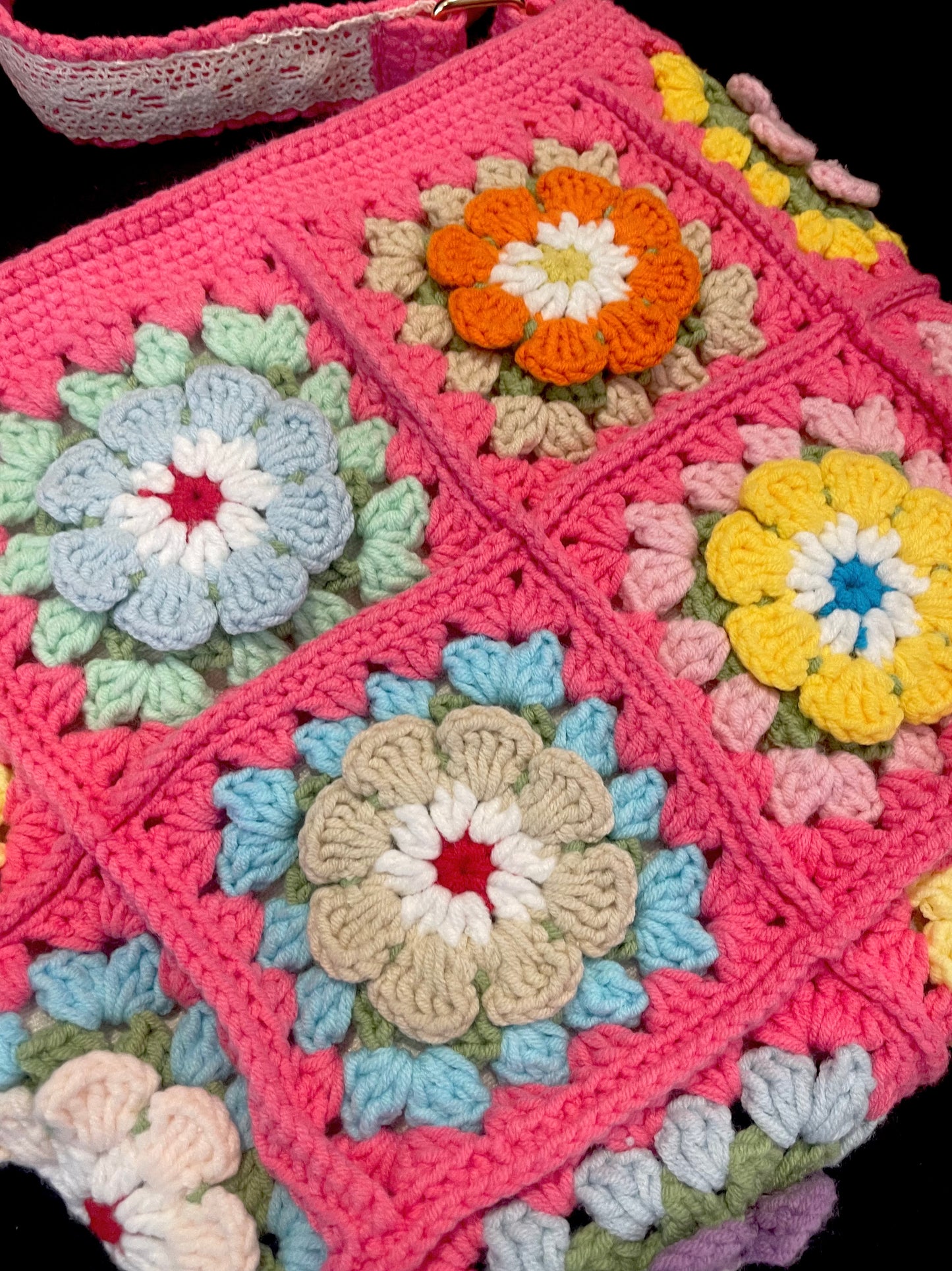 Colorful Daisy Shoulder Bag