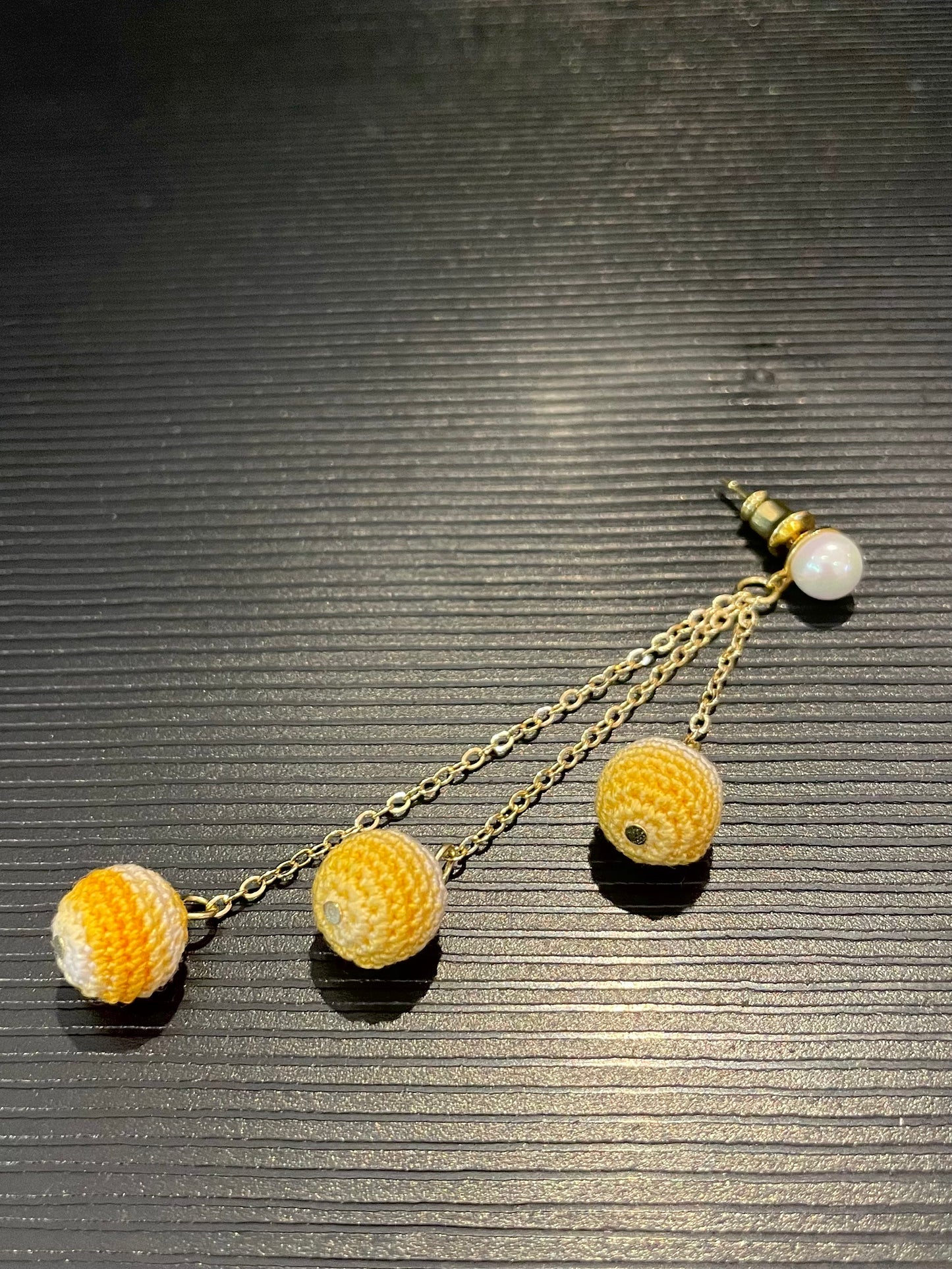 Ball Earrings (Chain)
