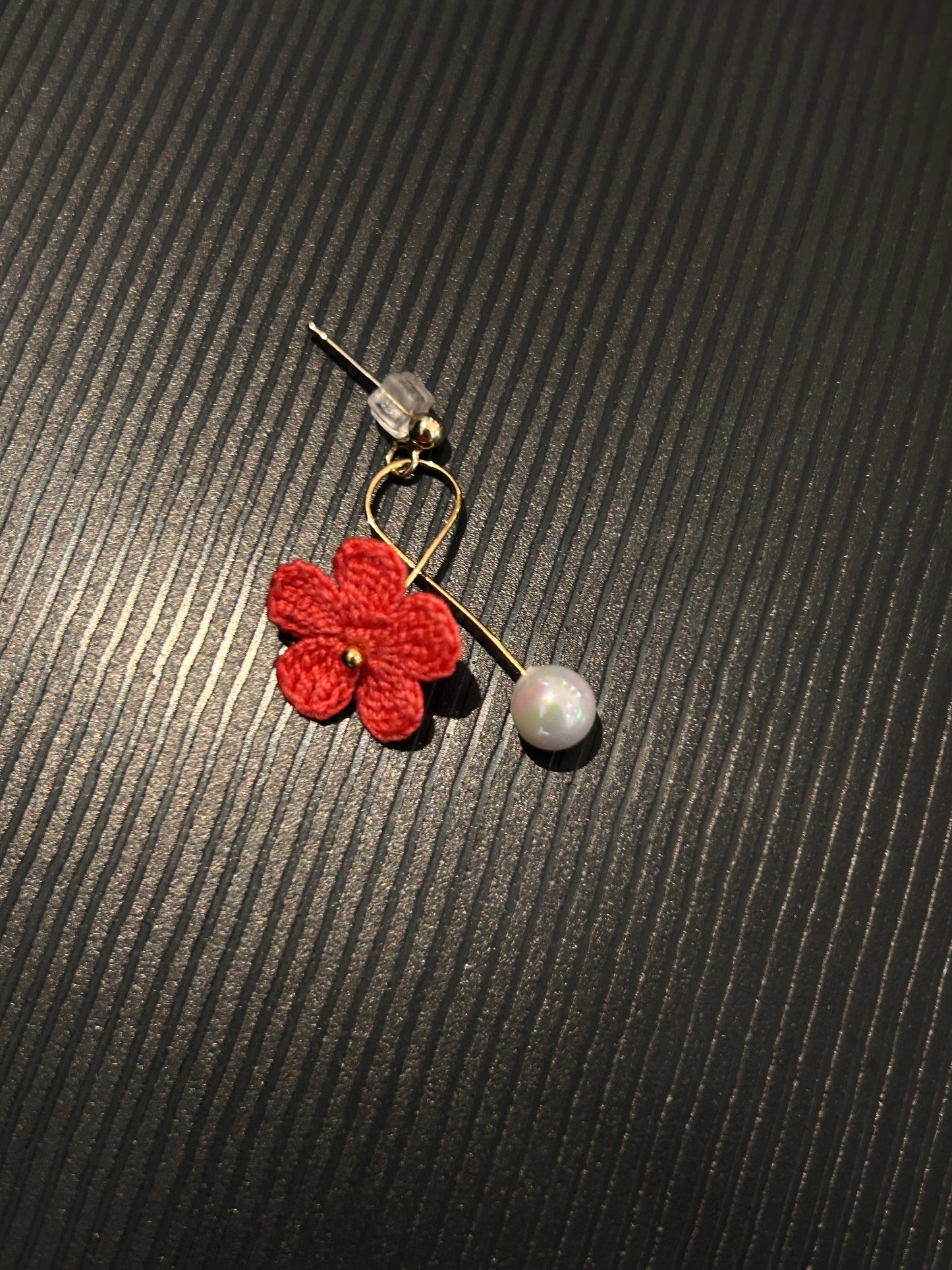 Five-Petal Flower Earrings (Spiral)