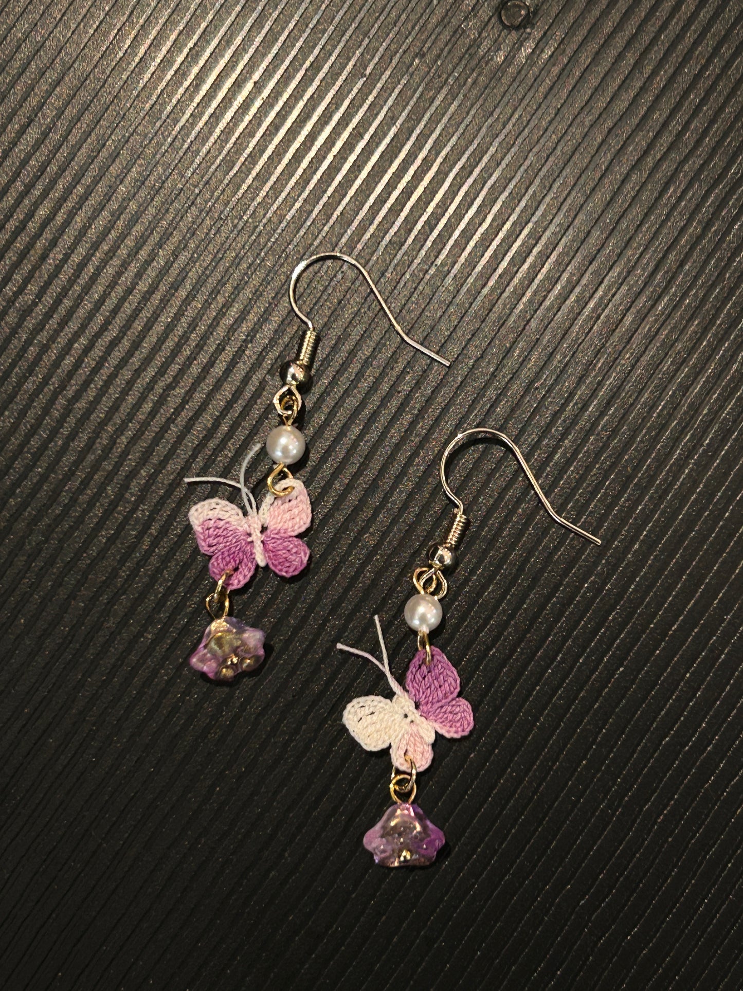 Butterfly Earrings (Chain)