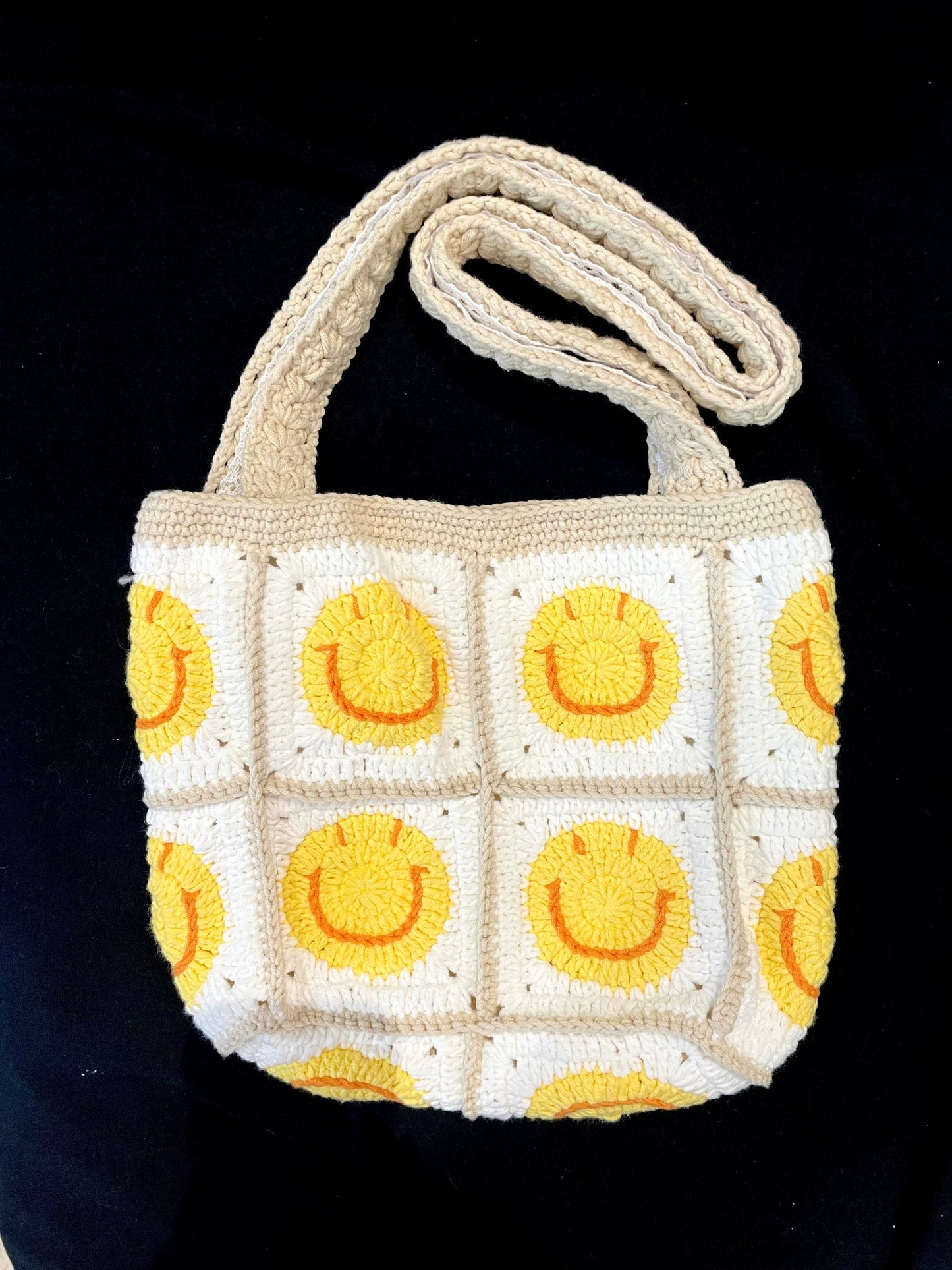 Smiling Face Shoulder Bag (Large)