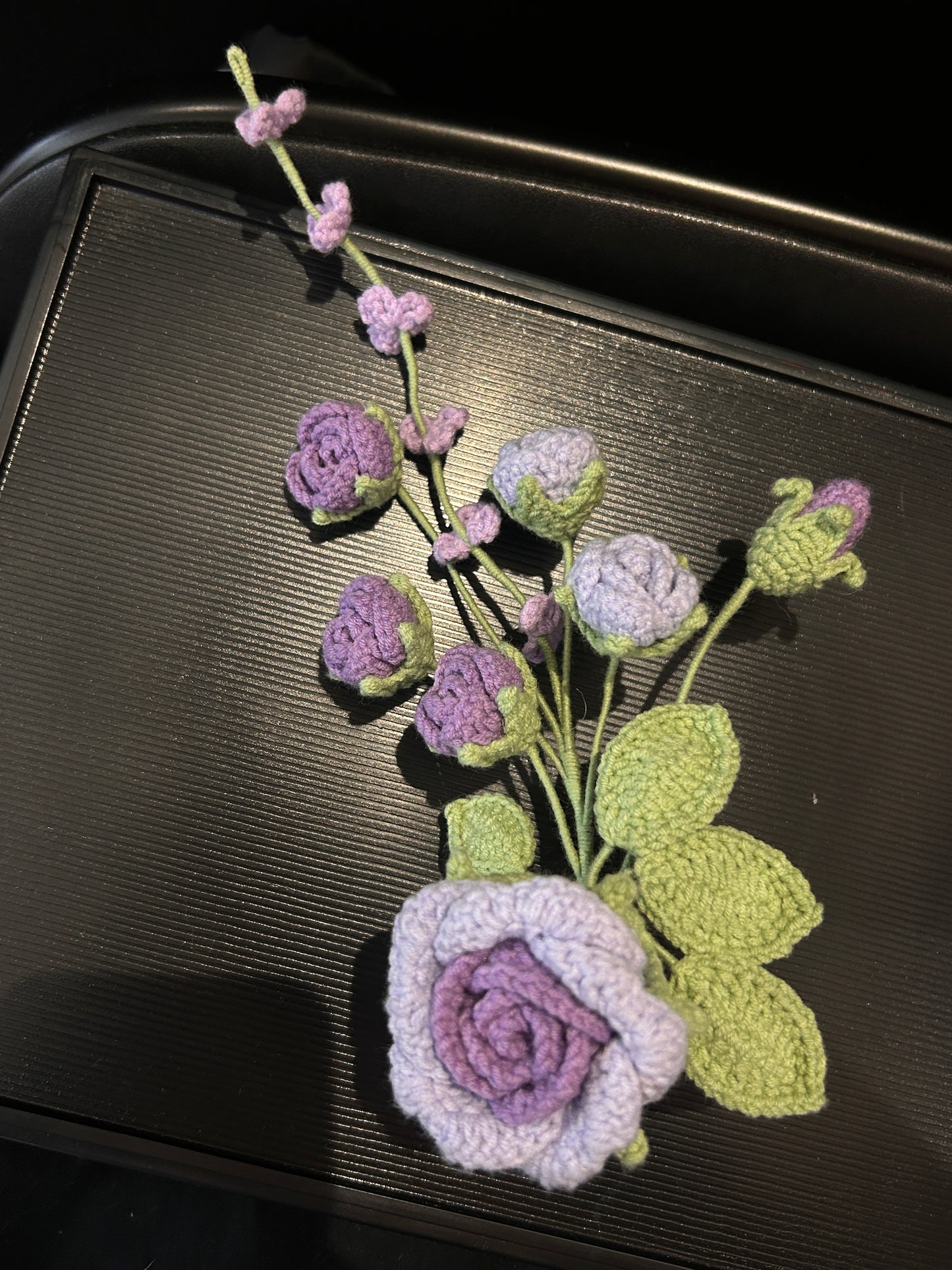 Rose & Tall Sprig Car Bouquet