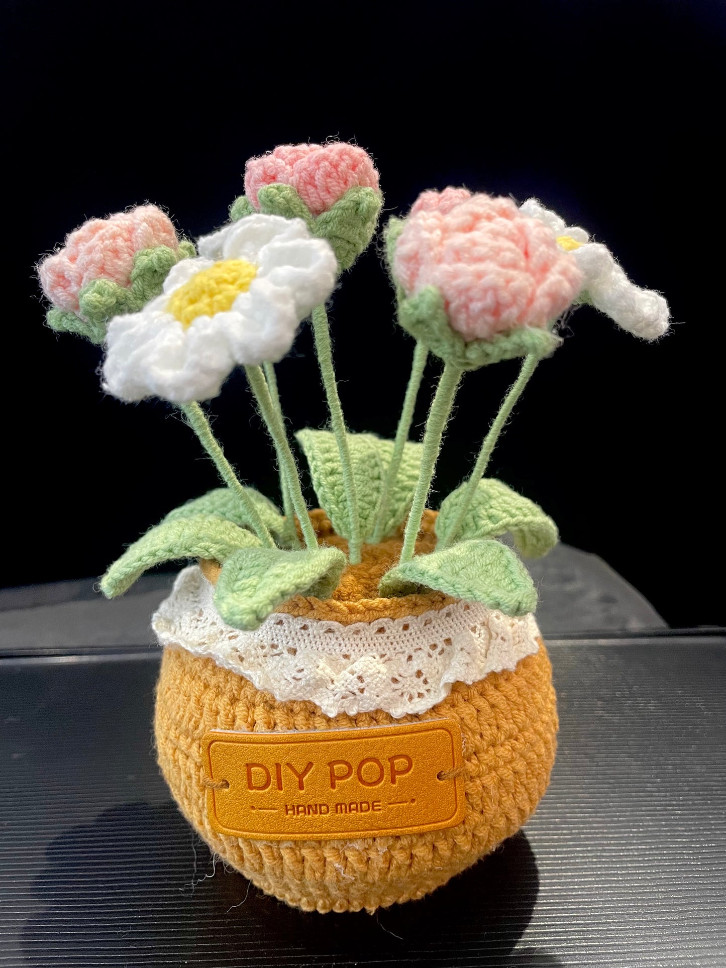 Rose & Daisy Pot
