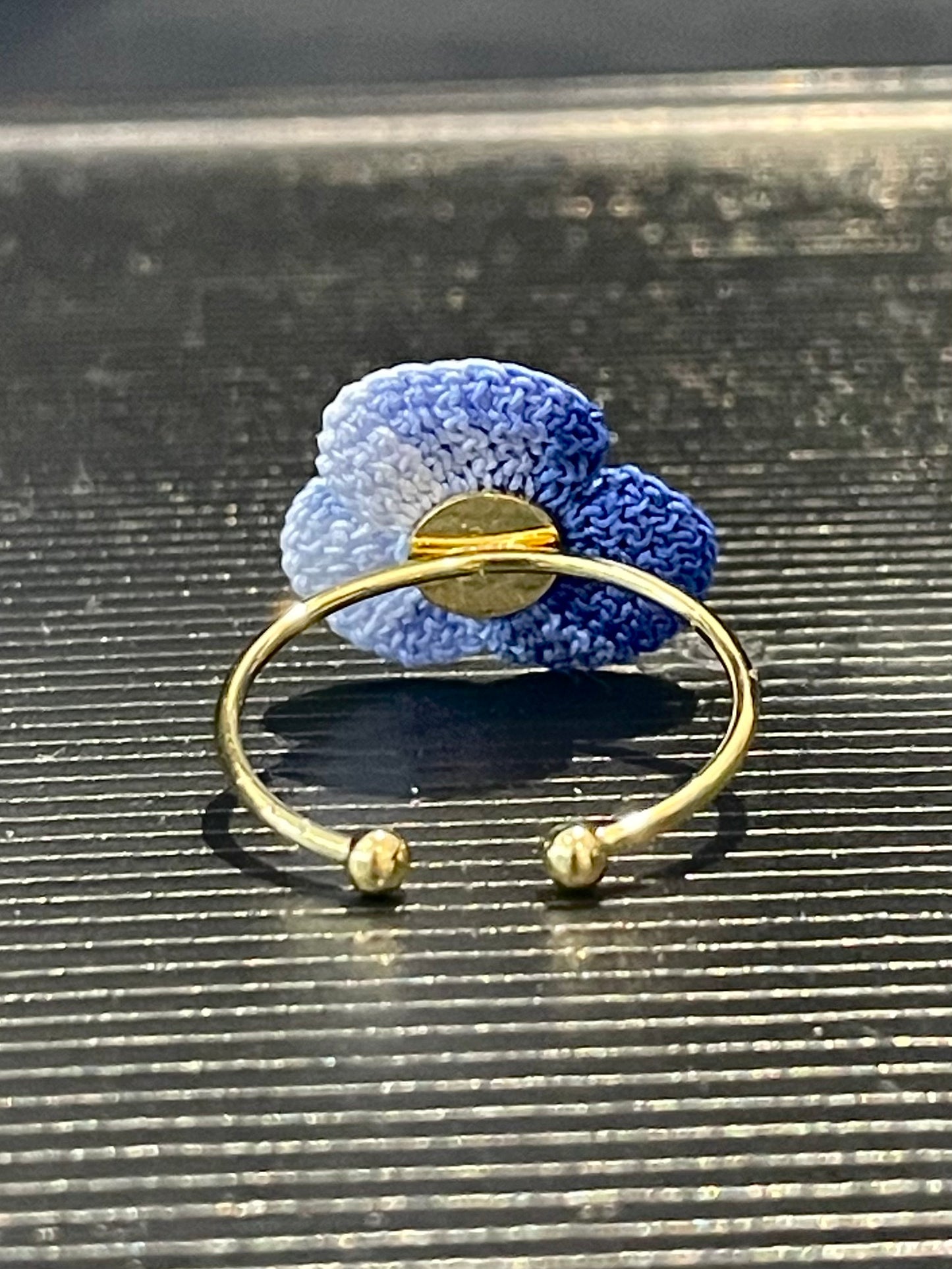 Three-Petal Flower Ring