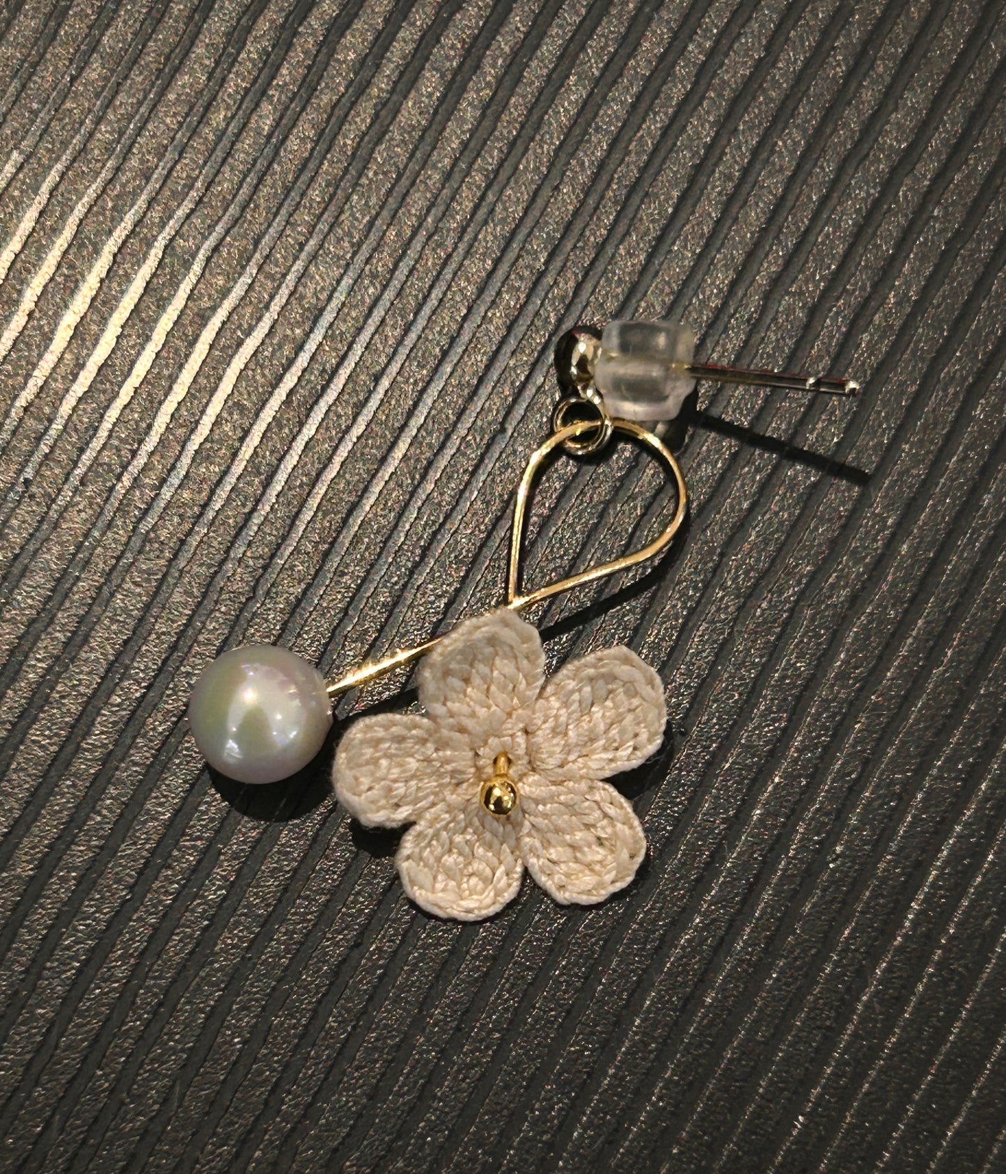 Five-Petal Flower Earrings (Spiral)